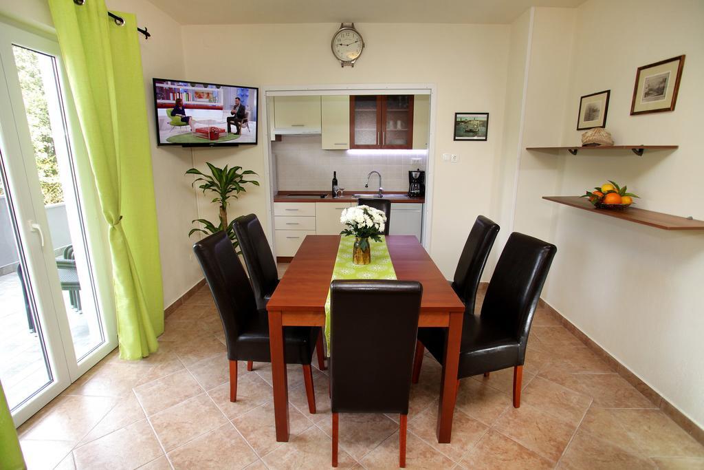 Apartment Biocic Трогір Номер фото